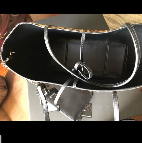 Dolce & Gabbana - Picture 6 of 8